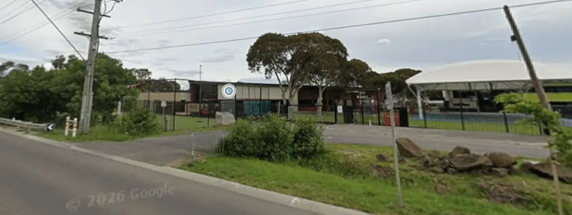 Al Siraat College Mosque - Harvest Home Road Epping Mosque